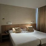 Hotel Daniya 3*