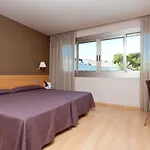 Daniya Hotel 3*