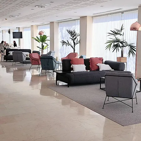Daniya Hotel